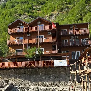 https://livadhi-guesthouse.albaniahotels.org