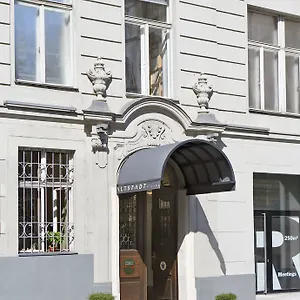 Отель Small Luxury Altstadt, Вена