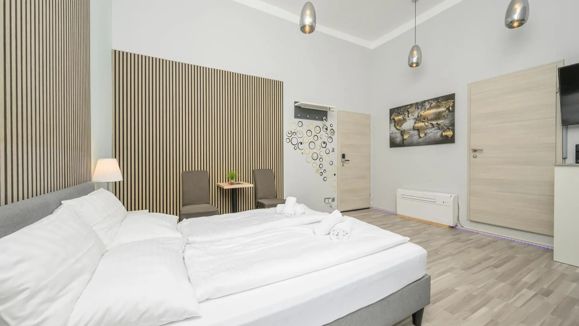 Palais Palffy Apartments Βιέννη Ξενοδοχείο με διαμερίσματα