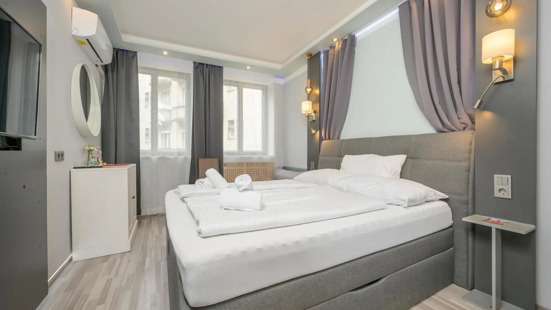 Palais Palffy Apartments Βιέννη