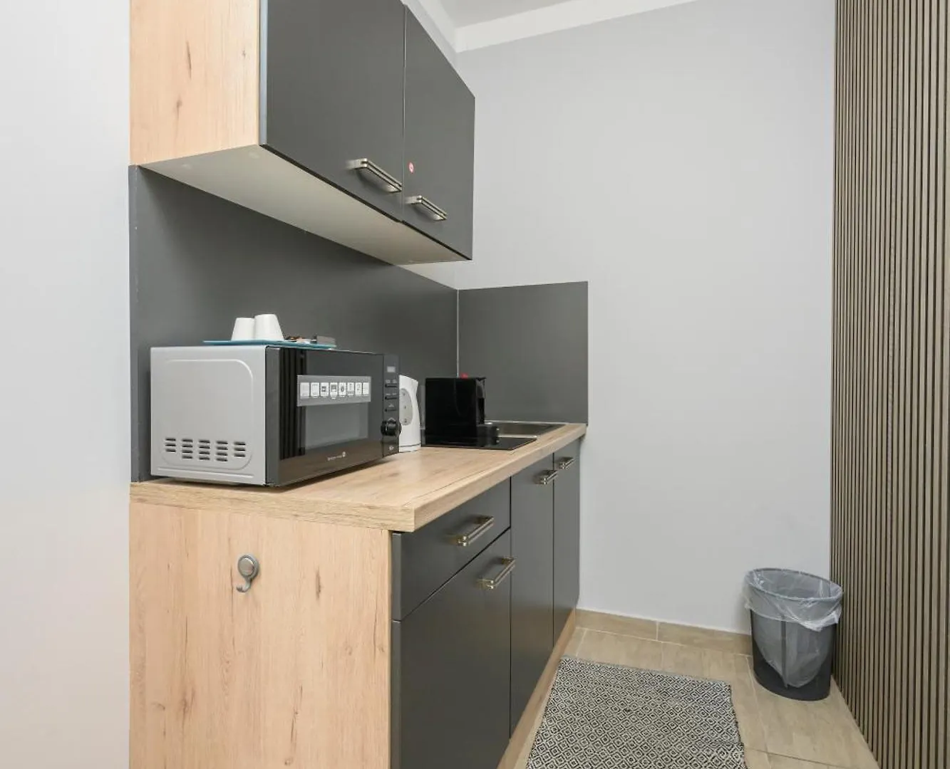 Palais Palffy Apartments Βιέννη Ξενοδοχείο με διαμερίσματα