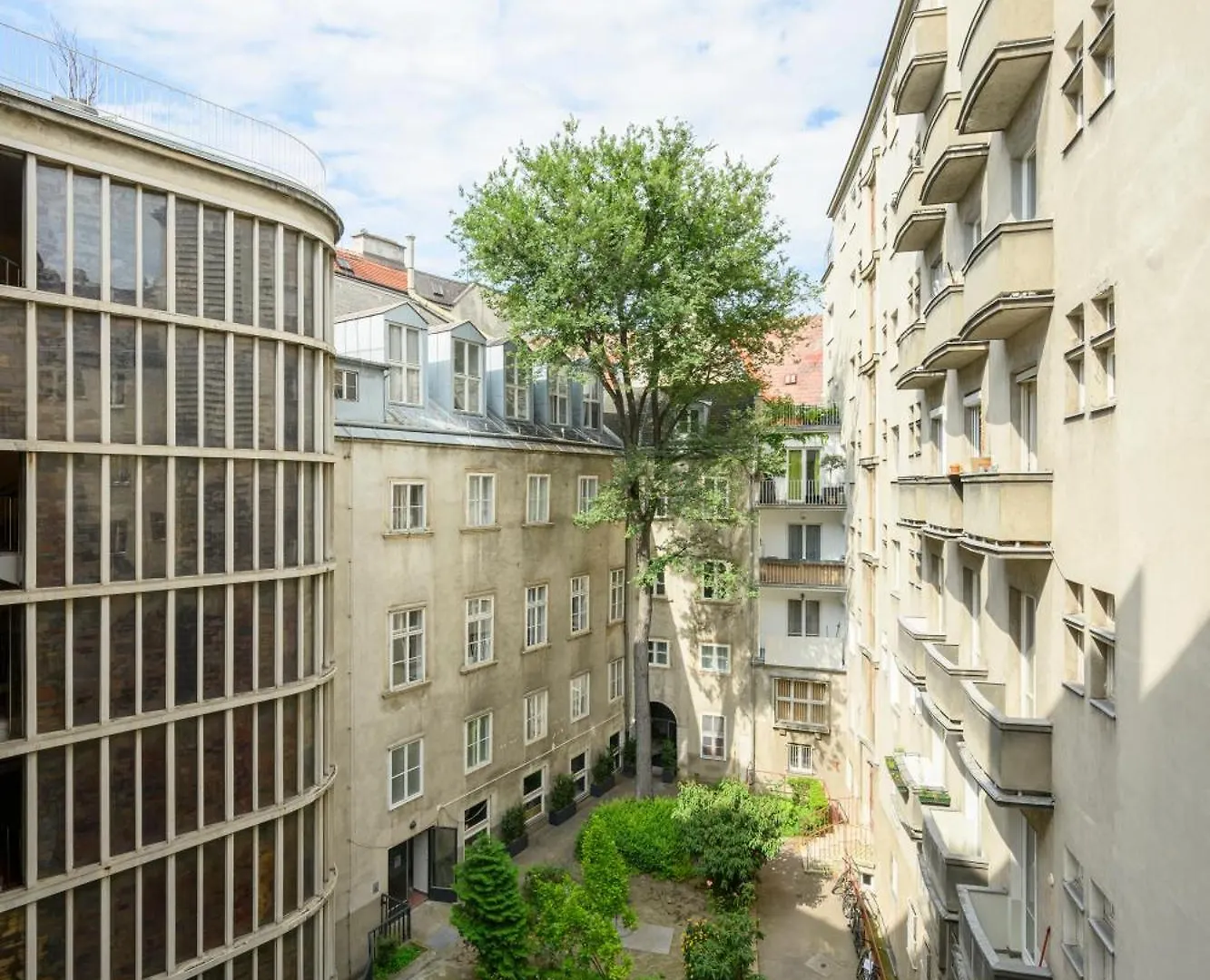 Palais Palffy Apartments Βιέννη