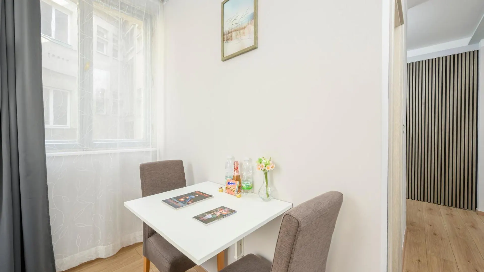 Palais Palffy Apartments Vienna 4*,  Austria